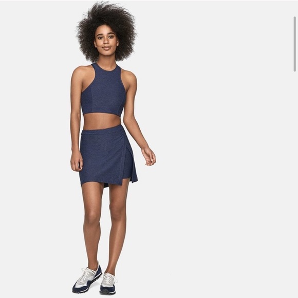 🚫ISO Outdoor Voices Court Skort! - Picture 3 of 4